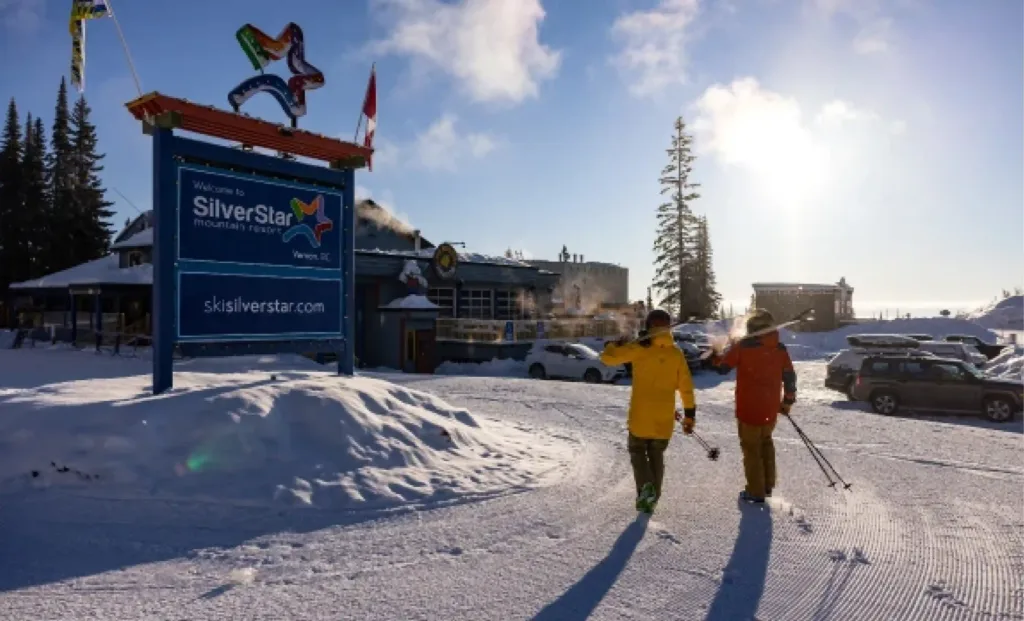 Silver Star Gift Shop Outside Building